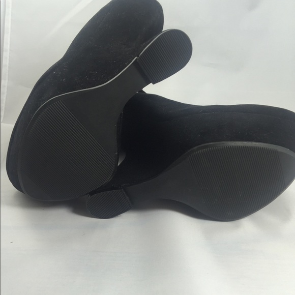 Steve Madden velvet gravity platform pumps - Picture 6 of 8